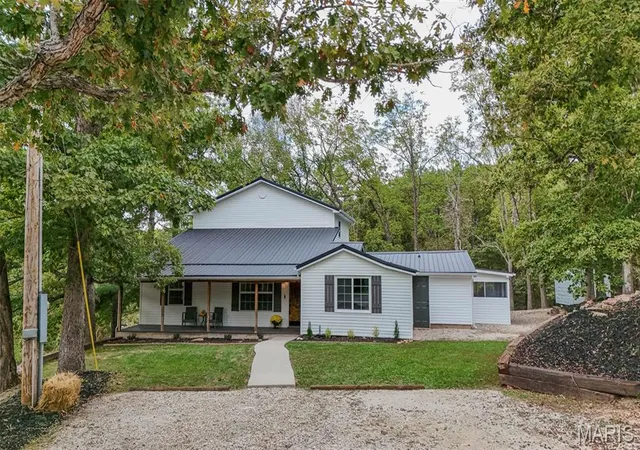 1st image of 14240 State Route T, Newburg, MO 65550 | MLS# MIS26046014