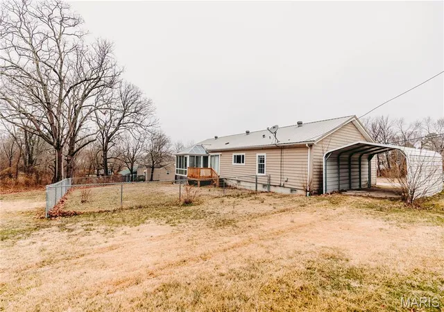58th image of 215 E 5th St, Dixon, MO 65459 | MLS# MIS26046034