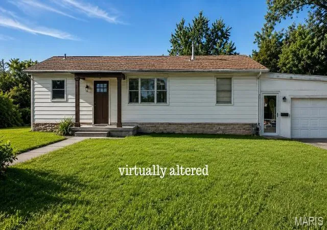 Photo 3 of Single family home for sale at 38 S 86th St, Belleville, IL 62223 | MLS# MIS26046046 | Listing updated on 2026-10-02