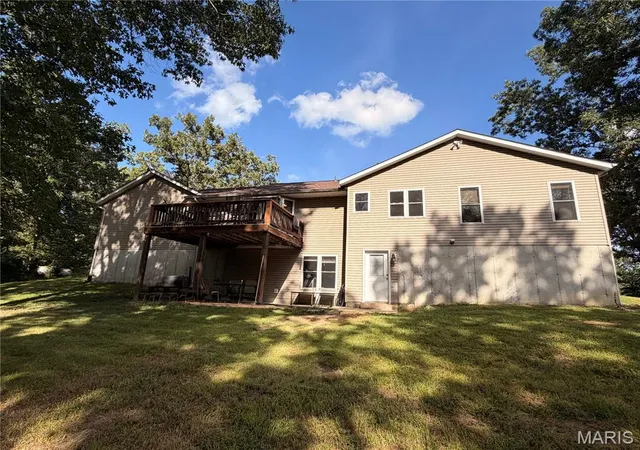 Photo 3 of Single family home for sale at 719 White Dogwood Ct, St Clair, MO 63077 | MLS# MIS26046052 | Listing updated on 2026-09-12