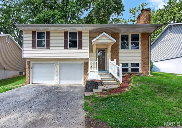 Photo 1 of Sale Pending at 2311 Country Village Ct, Maryland Heights, MO 63043 | MLS# MIS26046066 | Listing updated on 2026-08-23