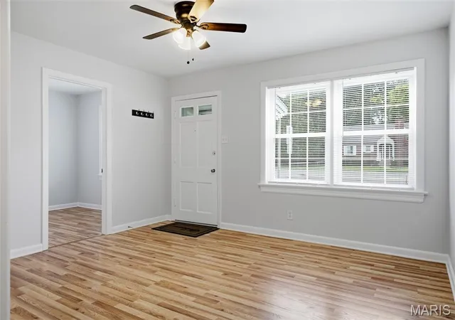 Photo 3 of Sale Pending at 1150 S New Florissant Rd, Florissant, MO 63031 | MLS# MIS26046077 | Listing updated on 2026-09-08