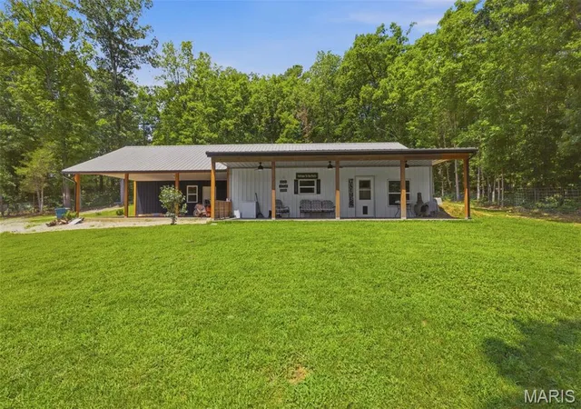 3rd image of 10050 Easton Rd, Mineral Point, MO 63660 | MLS# MIS26046079