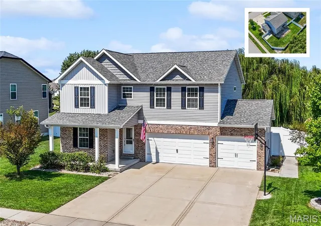 Photo 1 of Single family home for sale at 683 Willowbrook Way, O Fallon, IL 62269 | MLS# MIS26046087 | Listing updated on 2026-09-06