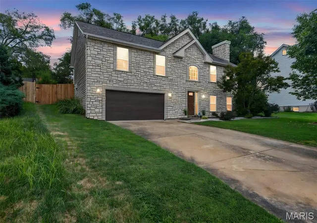 Photo 2 of Single family home for sale at 3950 White Rose Ln, Unincorporated, MO 63304 | MLS# MIS26046089 | Listing updated on 2026-08-30