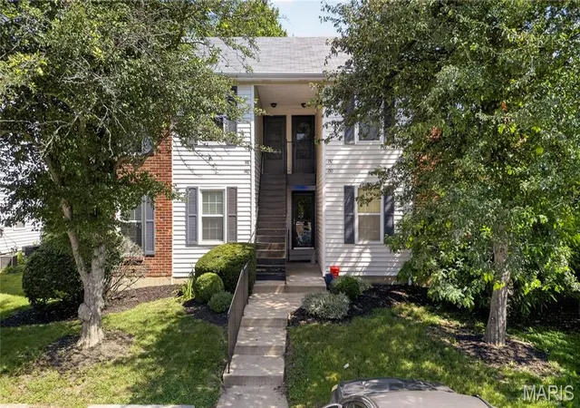 Photo 1 of Condo for sale at 148 Old Buggy Ct, St Peters, MO 63304 | MLS# MIS26046096 | Listing updated on 2026-08-26