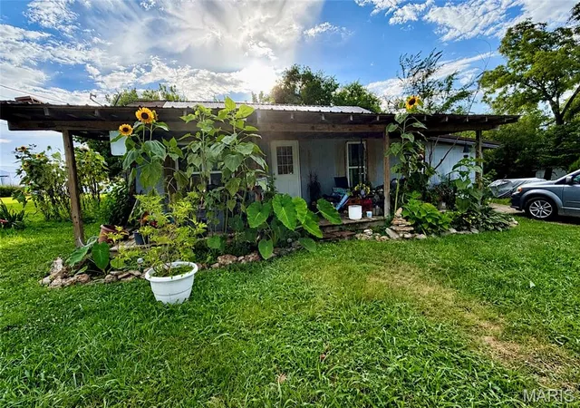 13th image of 1023 Thomasville Rd, Houston, MO 65483 | MLS# MIS26046111