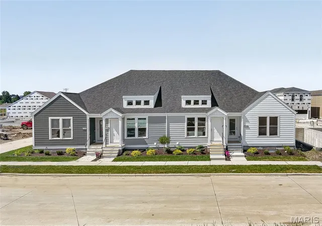 Photo 4 of Single family home for sale at 1708 Dyess St, Saint Charles, MO 63301 | MLS# MIS26046113 | Listing updated on 2026-07-20
