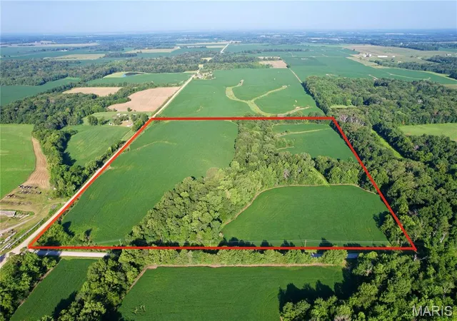 Photo 2 of Sale Pending at 000 County Rd 2100 N, West Salem, IL 62476 | MLS# MIS26046122 | Listing updated on 2026-08-30