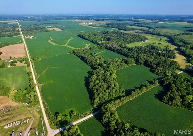 Photo 3 of Sale Pending at 000 County Rd 2100 N, West Salem, IL 62476 | MLS# MIS26046122 | Listing updated on 2026-08-30