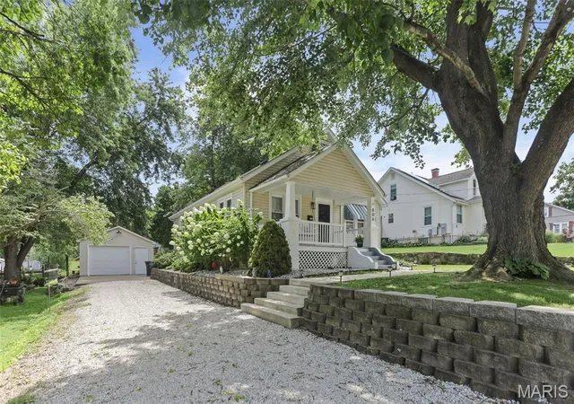 Photo 4 of Single family home for sale at 406 Sparta, Steeleville, IL 62288 | MLS# MIS26046130 | Listing updated on 2026-07-20