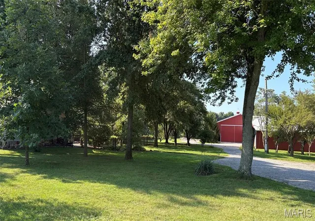Photo 2 of Single family home for sale at 23036 Carlyle Rd, Thompsonville, IL 62890 | MLS# MIS26046166 | Listing updated on 2026-10-14