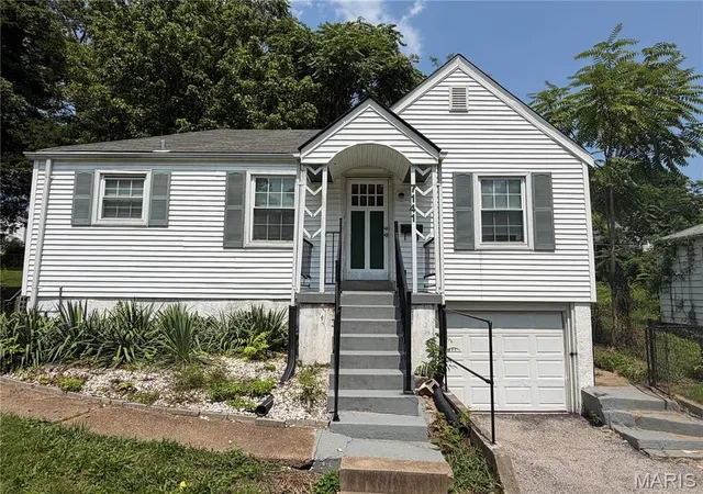 Photo 1 of Single family home for sale at 7141 Greenhaven Dr, Saint Louis, MO 63136 | MLS# MIS26046167 | Listing updated on 2026-10-04