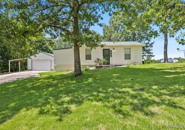1st image of 1145 Sunset Dr, Bloomsdale, MO 63627 | MLS# MIS26046220