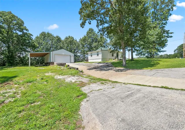 2nd image of 1145 Sunset Dr, Bloomsdale, MO 63627 | MLS# MIS26046220