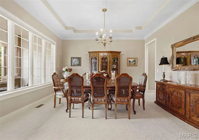 Photo 4 of House for sale at 1931 Chesterfield Ridge Cir, Chesterfield, MO 63017 | MLS# MIS26046234 | Listing updated on 2026-10-05