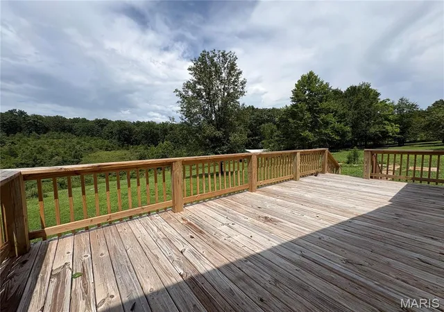 Photo 3 of Sale Pending at 5315 Lynam Rd, French Village, MO 63036 | MLS# MIS26046235 | Listing updated on 2026-09-01