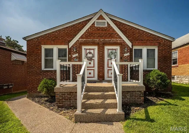 Photo 3 of Multi family home for sale at 6742 Dolan Pl, Saint Louis, MO 63139 | MLS# MIS26046237 | Listing updated on 2026-07-24