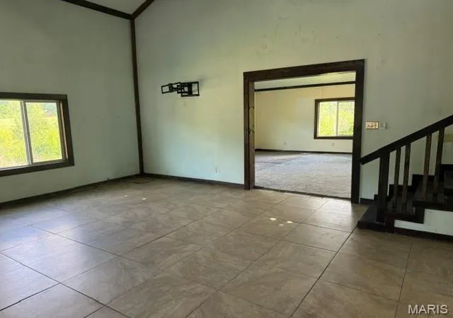 Photo 4 of Sale Pending at 150 W Birds Nest Rd, Cuba, MO 65453 | MLS# MIS26046251 | Listing updated on 2026-09-05