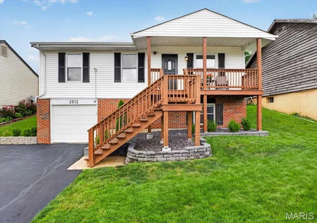 1st image of 2512 Wellesley Dr, High Ridge, MO 63049 | MLS# MIS26046254