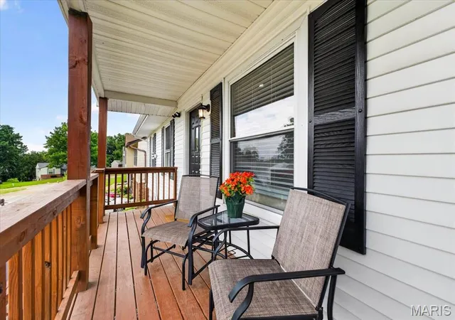 2nd image of 2512 Wellesley Dr, High Ridge, MO 63049 | MLS# MIS26046254