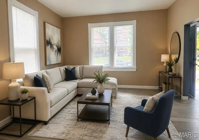 Photo 3 of Single family home for sale at 4249 Delor St, Saint Louis, MO 63116 | MLS# MIS26046293 | Listing updated on 2026-08-27
