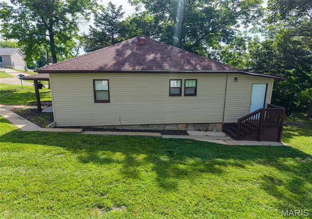 Photo 4 of Sale Pending at 720 W Buckley, Park Hills, MO 63601 | MLS# MIS26046317 | Listing updated on 2026-09-28