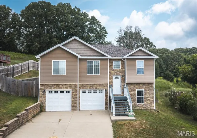 1st image of 190 Settlers Pass, Waynesville, MO 65583 | MLS# MIS26046320
