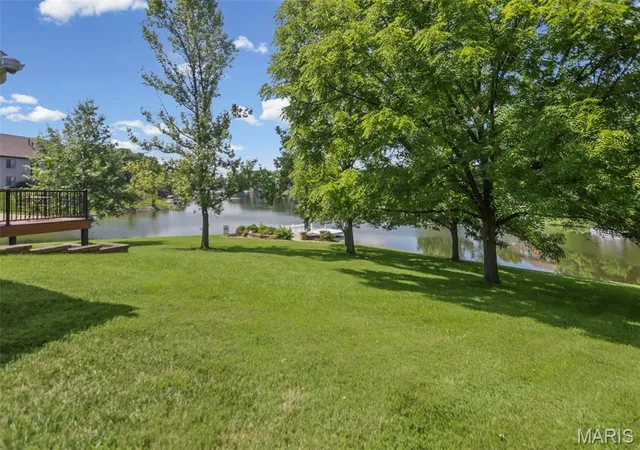 Photo 3 of Single family home for sale at 369 E Lake Dr, Edwardsville, IL 62025 | MLS# MIS26046344 | Listing updated on 2026-08-17