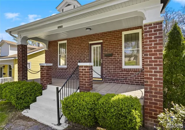 Photo 1 of Single family home for sale at 2230 Northbury Ln, St Louis, MO 63114 | MLS# MIS26046347 | Listing updated on 2026-08-28