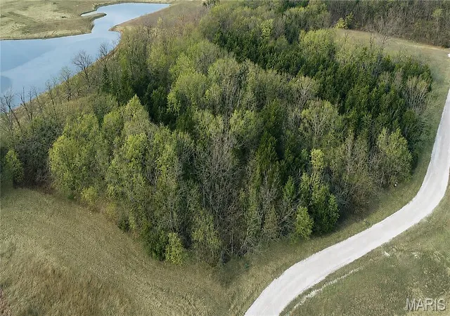 Photo 3 of Land for sale at 13 Black Oak Road, Maywood, MO 63454 | MLS# MIS26046354 | Listing updated on 2026-07-20