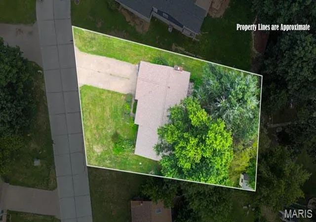 Photo 3 of Single family home for sale at 822 Sheraton, Herculaneum, MO 63048 | MLS# MIS26046355 | Listing updated on 2026-09-01