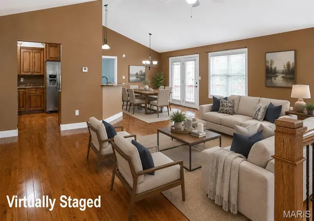 Photo 3 of Single family home for sale at 1254 Jamaica Dr, Edwardsville, IL 62025 | MLS# MIS26046377 | Listing updated on 2026-09-07