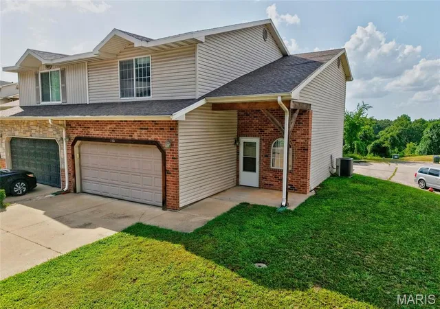 2nd image of 150 Hickory Ridge Dr, Saint Robert, MO 65584 | MLS# MIS26046390