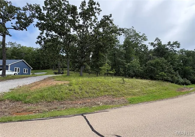 1st image of 7074 Lake Point Dr, Perryville, MO 63775 | MLS# MIS26046392