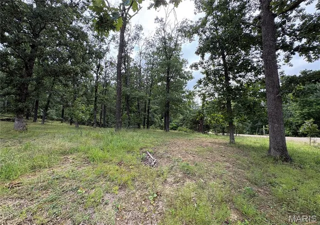 3rd image of 7074 Lake Point Dr, Perryville, MO 63775 | MLS# MIS26046392