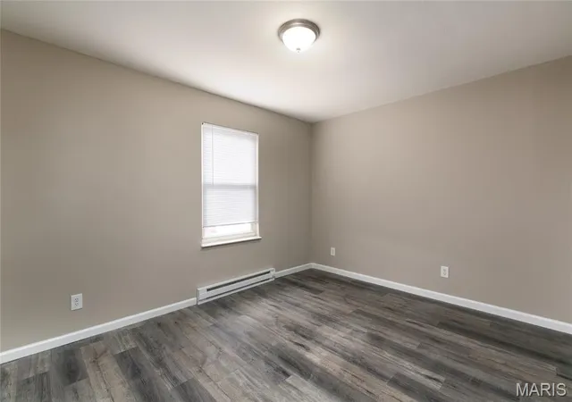 4th image of 560 E Cherry St, Troy, MO 63379 | MLS# MIS26046395