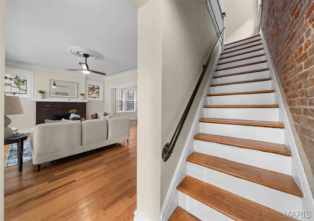 Photo 3 of Single family home for sale at 6427 Clayton Rd, Saint Louis, MO 63117 | MLS# MIS26046396 | Listing updated on 2026-09-21