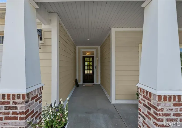 Photo 2 of Sale Pending at 2116 Esker Trl, Cape Girardeau, MO 63701 | MLS# MIS26046397 | Listing updated on 2026-09-05