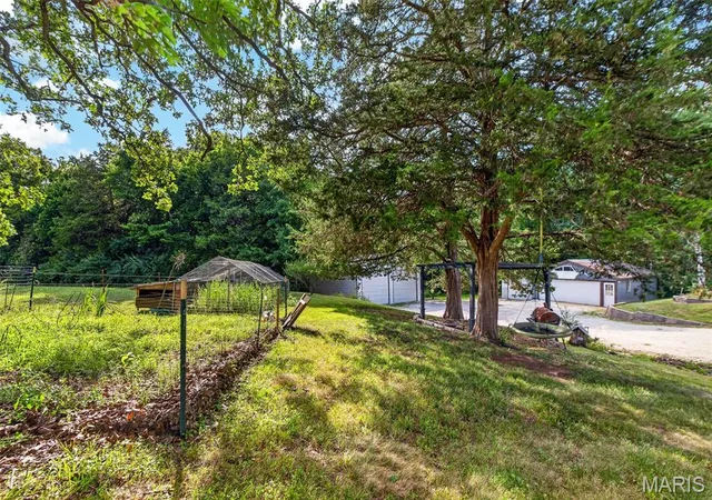 41st image of 1203 Hwy J, Troy, MO 63379 | MLS# MIS26046405