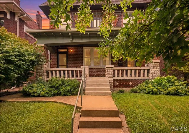 1st image of 4556 Shenandoah Ave, Saint Louis, MO 63110 | MLS# MIS26046411