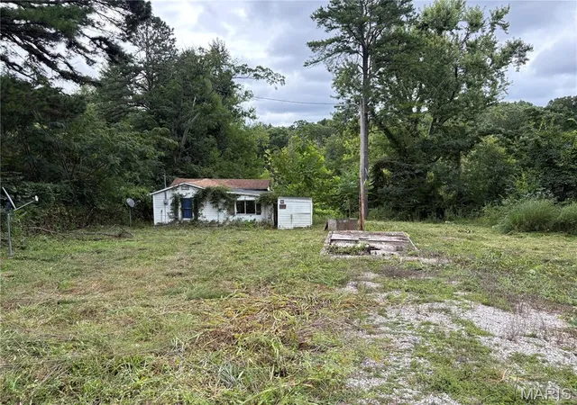 5th image of 499 Parkers Lake Dr, Perryville, MO 63775 | MLS# MIS26046413