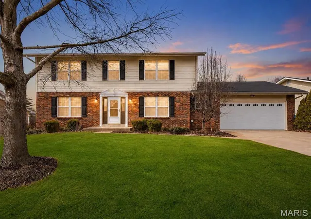 Photo 1 of Single family home for sale at 513 River Bend Estates Dr, Saint Charles, MO 63303 | MLS# MIS26046460 | Listing updated on 2026-08-25