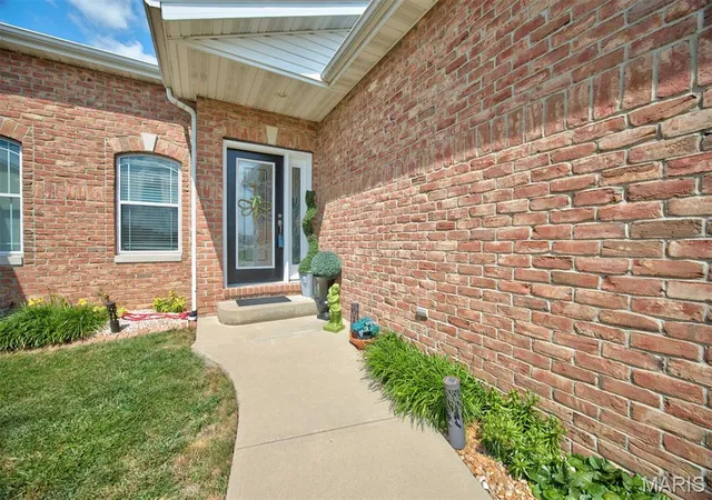 Photo 49 of Single family home for sale at 125 Warren Manor #B, Highland, IL 62249 | MLS# MIS26046471 | Listing updated on 2026-08-21
