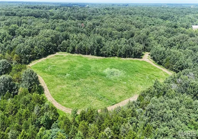 9th image of 5084 Acres Veterans Memorial Parkway, Unincorporated, MO 63390 | MLS# MIS26046480