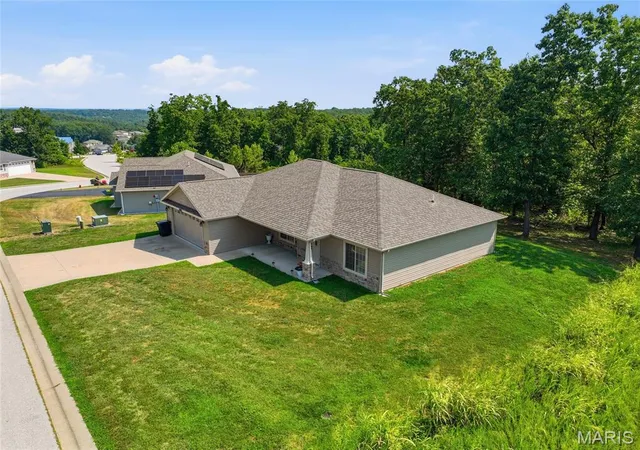 3rd image of 16589 Hosanna Dr, Saint Robert, MO 65584 | MLS# MIS26046482