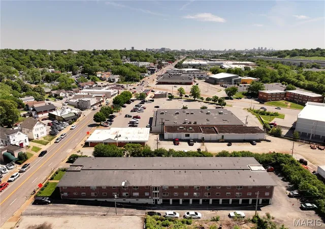 Photo 2 of Multi family home for sale at 7128 Manchester Ave #36, Saint Louis, MO 63143 | MLS# MIS26046502 | Listing updated on 2026-07-31