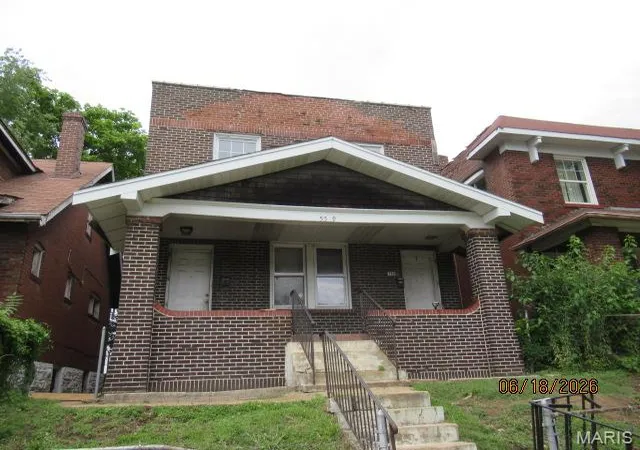 Multi family home for sale at 5569 Palm St, Saint Louis, MO 63120 | MLS# MIS26046514