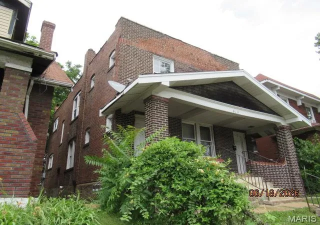 Photo 2 of Multi family home for sale at 5569 Palm St, Saint Louis, MO 63120 | MLS# MIS26046514 | Listing updated on 2026-08-18