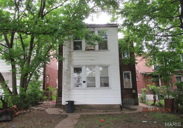 Photo 3 of Multi family home for sale at 5569 Palm St, Saint Louis, MO 63120 | MLS# MIS26046514 | Listing updated on 2026-08-18